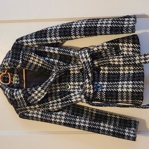 White|Black xs wool coat